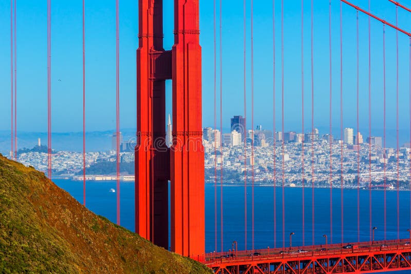 San Francisco Golden Gate Bridge door kabels in Californië