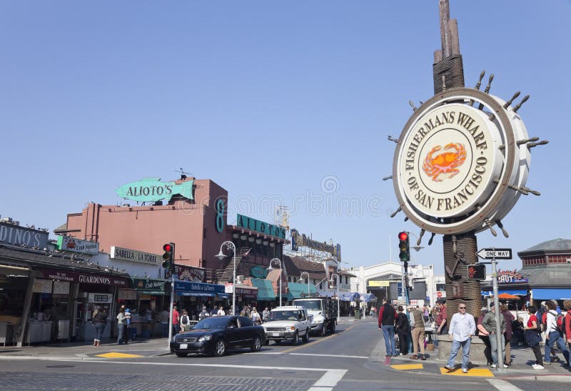 Pier 39, Fisherman's Wharf, San … – License image – 71360198