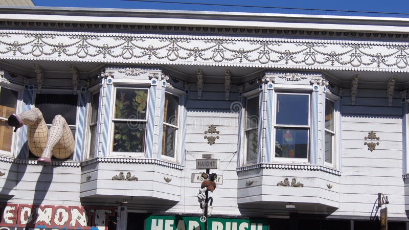 SAN FRANCISCO, USA - 5. Oktober 2014: Bezirk Haight Ashbury stockfotografie SAN FRANCISCO, USA - 5. Oktober 2014: Bezirk Haight Ashbury stockfotografie
