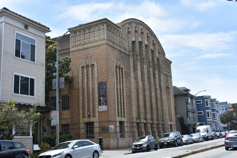 San Fransisco ` s szkoły średniej chłopiec poprzedni Politechniczny gym, 2 zdjęcie royalty free San Fransisco ` s szkoły średniej chłopiec poprzedni Politechniczny gym, 2 zdjęcie royalty free