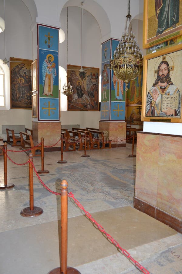 Interno della Chiesa Ortodossa Greca di San Giorgio immagini stock