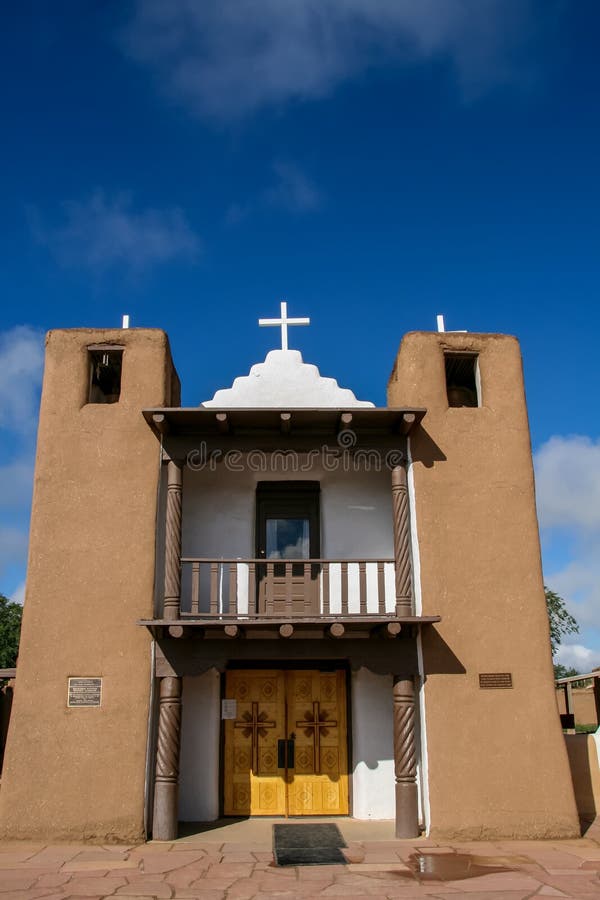 San Geronimo Chapel En El Pueblo De Taos Foto de archivo Imagen de