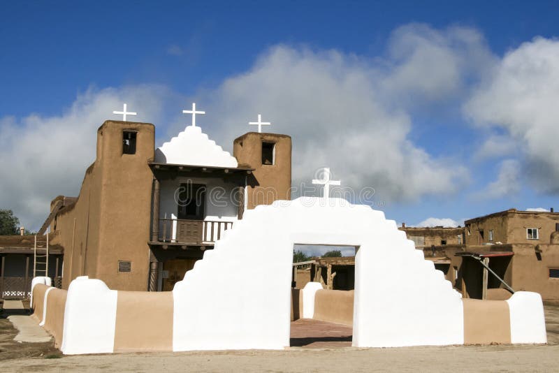 San Geronimo Chapel En El Pueblo De Taos, Los E Imagen de archivo