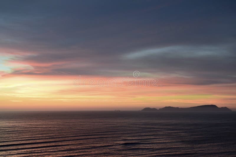 San Lorenzo Island En Vreedzame Oceaan In Lima Stock Afbeelding Afbeelding bestaande uit