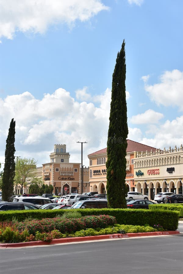 San Marcos Premium Outlets in Texas Editorial Photo - Image of premium,  consumer: 138875086