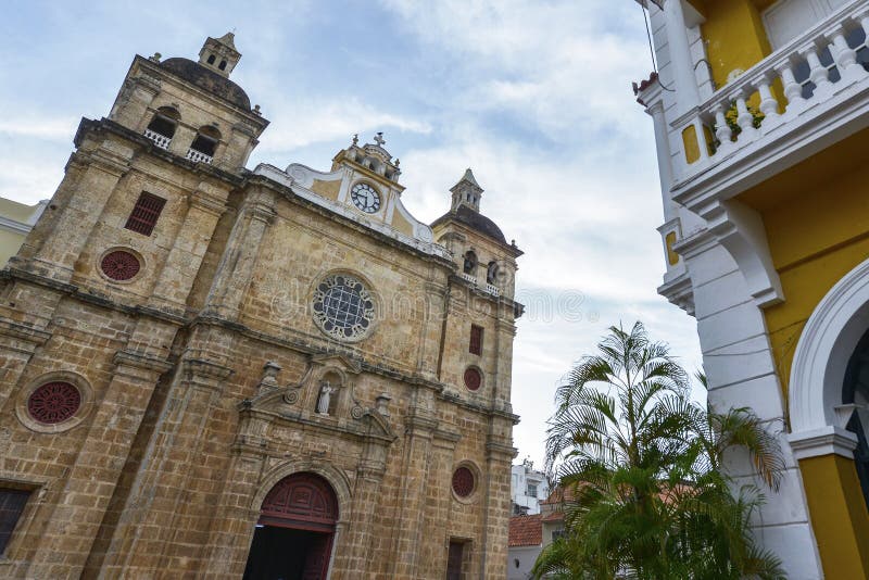 San Pedro Claver Church em Cartagena, Colômbia imagem de stock San Pedro Claver Church em Cartagena, Colômbia imagem de stock