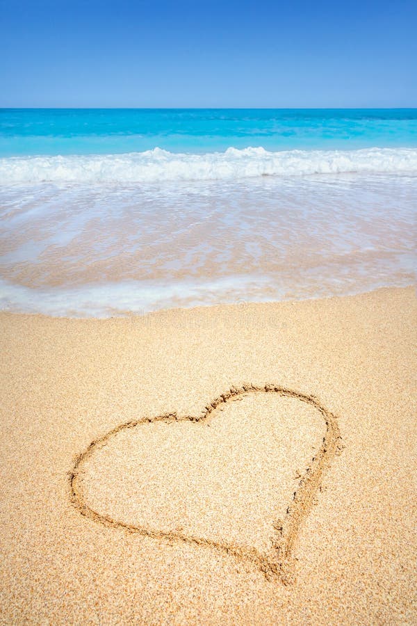 Sand heart stock photo. Image of horizon, coast, sandy 13207424