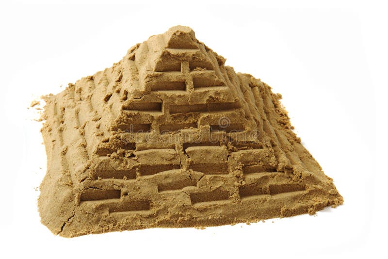 Sand pyramide