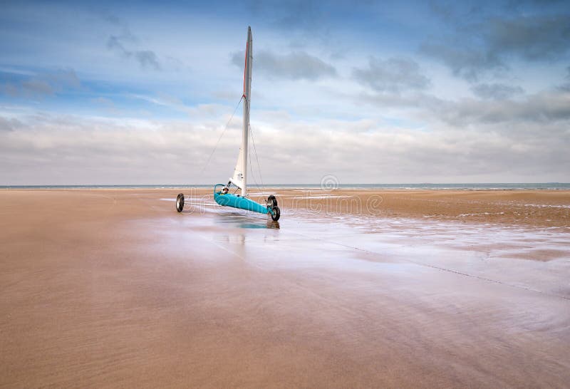 sand yachting in french