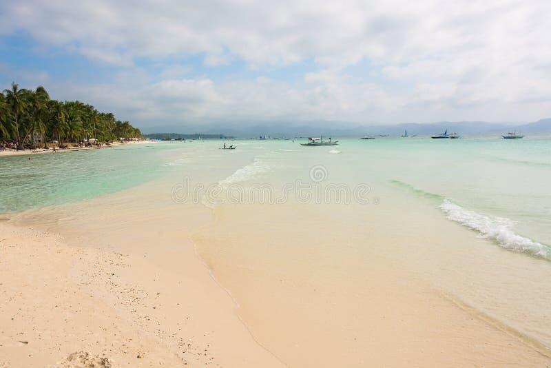Sandig strand, Boracay ö, Filippinerna royaltyfria bilder Sandig strand, Boracay ö, Filippinerna royaltyfria bilder