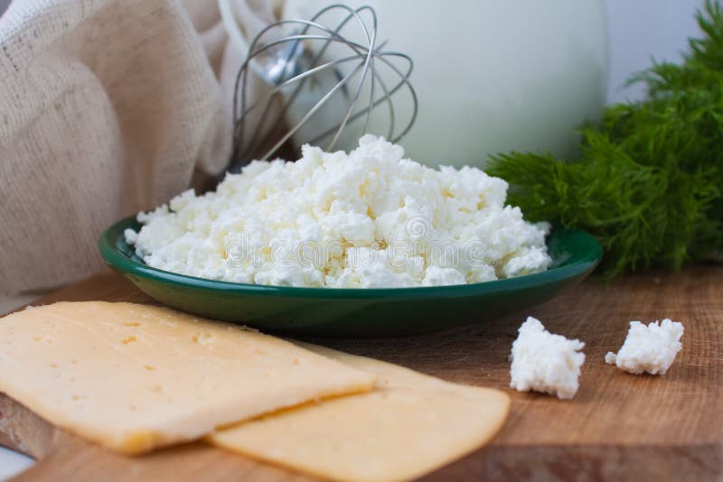 Sandwiches with cheese, dill,milk