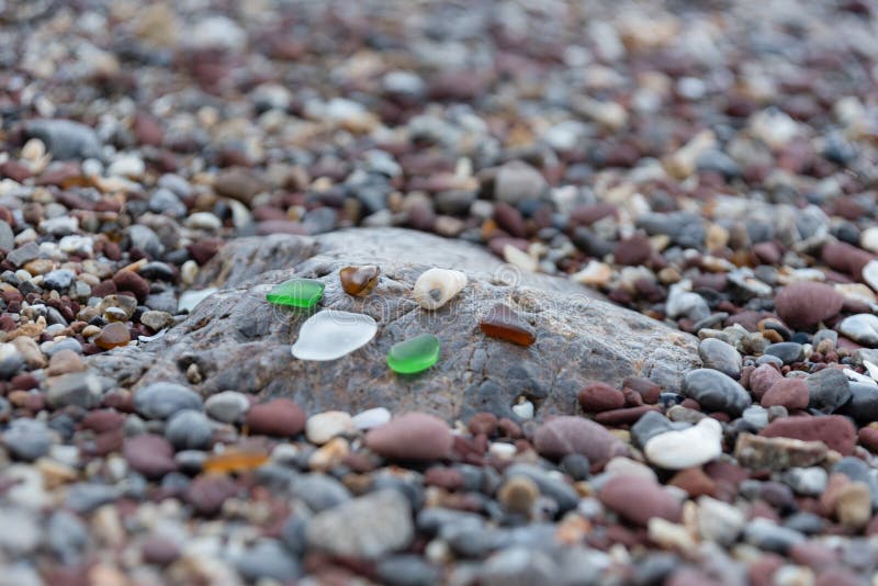 Sandy beach by the sea Arising from broken glass bottles Which was repeatedly hit by the waves until the sharp edges of the glass are gone. Sand fragment stock images, royalty-free photos and pictures