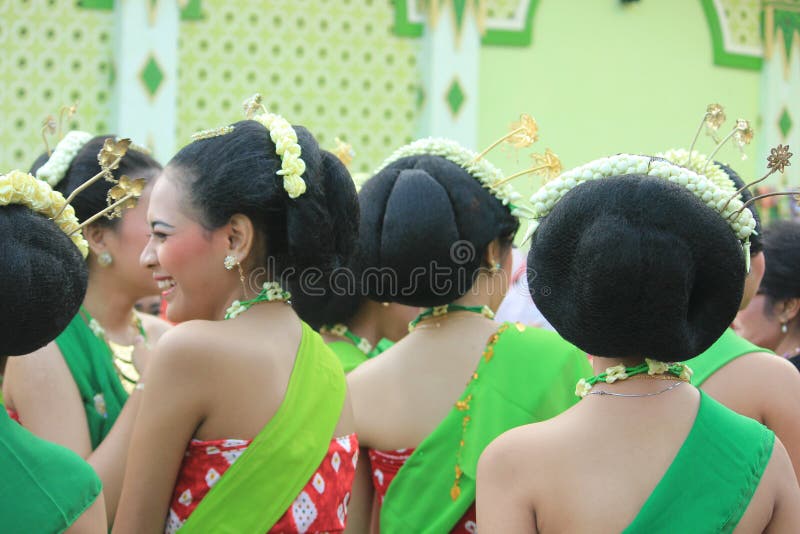 Check Out These Hair Styles for Bohag Bihu