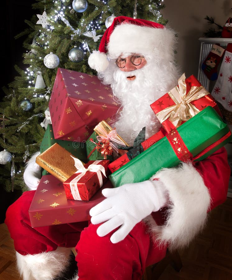 Sankt mit Geschenken stockbilder Sankt mit Geschenken stockbilder