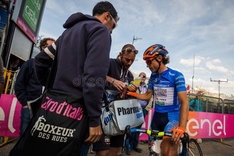 Sant Anna, Italy May 28, 2016; Damiano Cunego, Nippo Vini Fantini Team, in blue jersey royalty free stock photography Sant Anna, Italy May 28, 2016; Damiano Cunego, Nippo Vini Fantini Team, in blue jersey royalty free stock photography