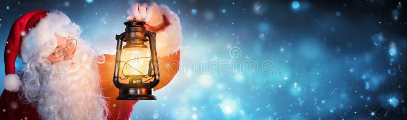 Santa Claus com lanterna fotos de stock royalty free Santa Claus com lanterna fotos de stock royalty free
