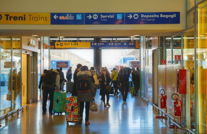Santa Lucia train station with tourists in Venice, Italy stock photography Santa Lucia train station with tourists in Venice, Italy stock photography