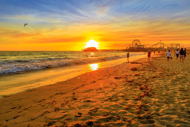 Santa Monica Pier Sunset immagine stock Santa Monica Pier Sunset immagine stock