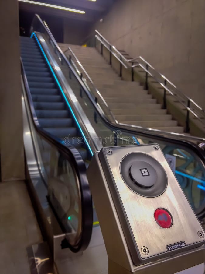 SANTIAGO, CHILE - OCTOBER 09, 2018: Indoor view of electric stairs at a subway station, Santiago de Chile stock image SANTIAGO, CHILE - OCTOBER 09, 2018: Indoor view of electric stairs at a subway station, Santiago de Chile stock image