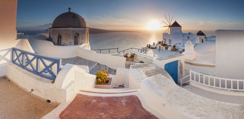 Santorini-Sonnenuntergang stockbild Santorini-Sonnenuntergang stockbild