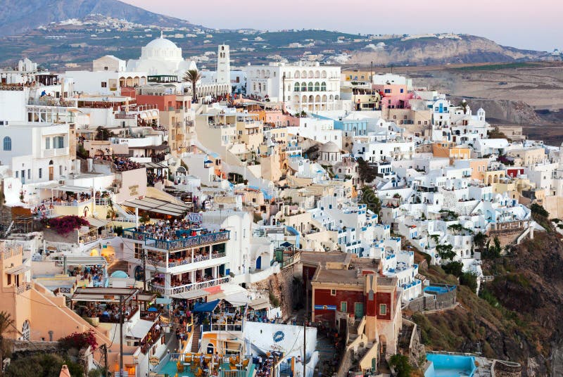 Santorini é um da maioria de recursos gregos famosos fotos de stock Santorini é um da maioria de recursos gregos famosos fotos de stock