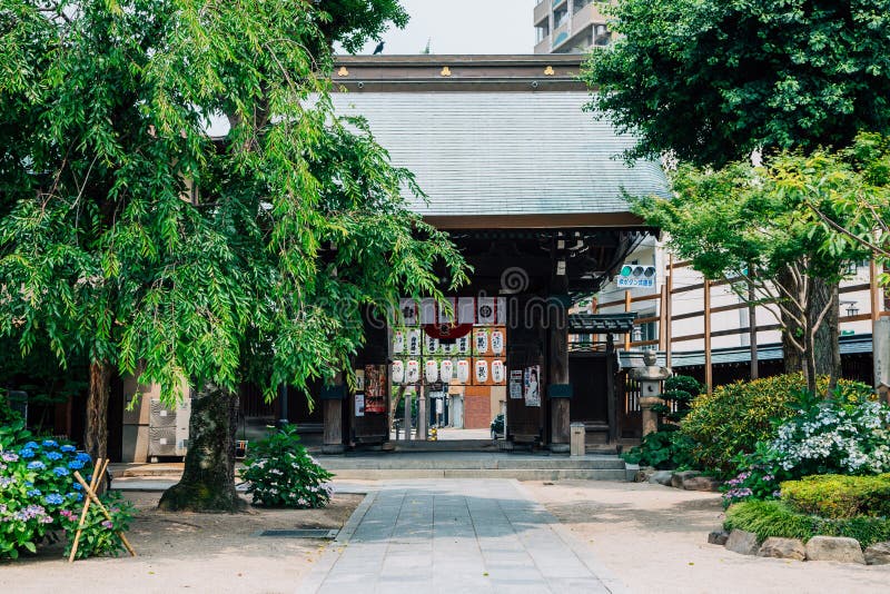 Santuário japonês de Kushida-jinja em Fukuoka, Japão foto de stock Santuário japonês de Kushida-jinja em Fukuoka, Japão foto de stock