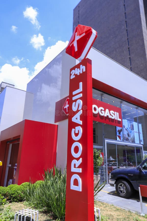 Facade of Drogasil Drugstore Editorial Image - Image of branch