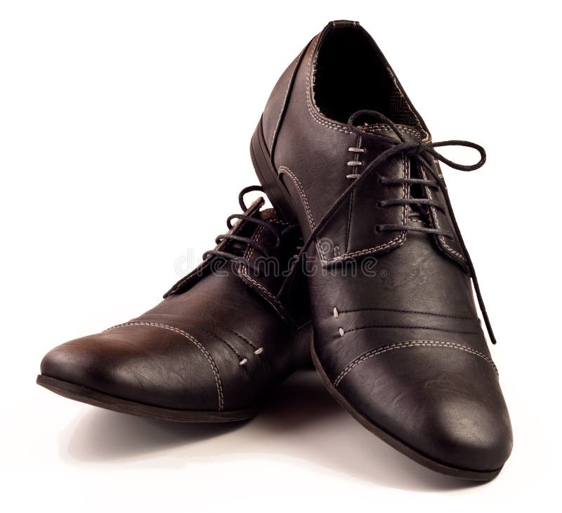 Sapatos masculinos pretos sobre branco imagem de stock royalty free