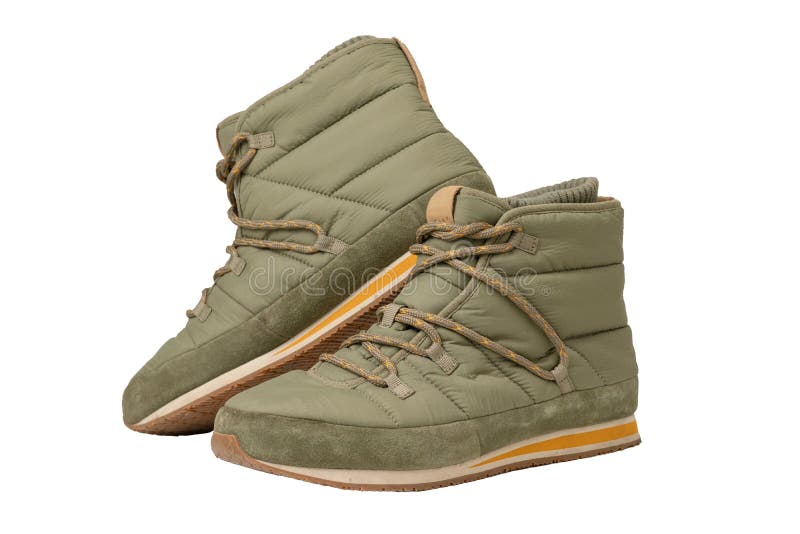 Sapatos Quentes E Confort veis Com Lacre. Botas Ou T nis Verdes