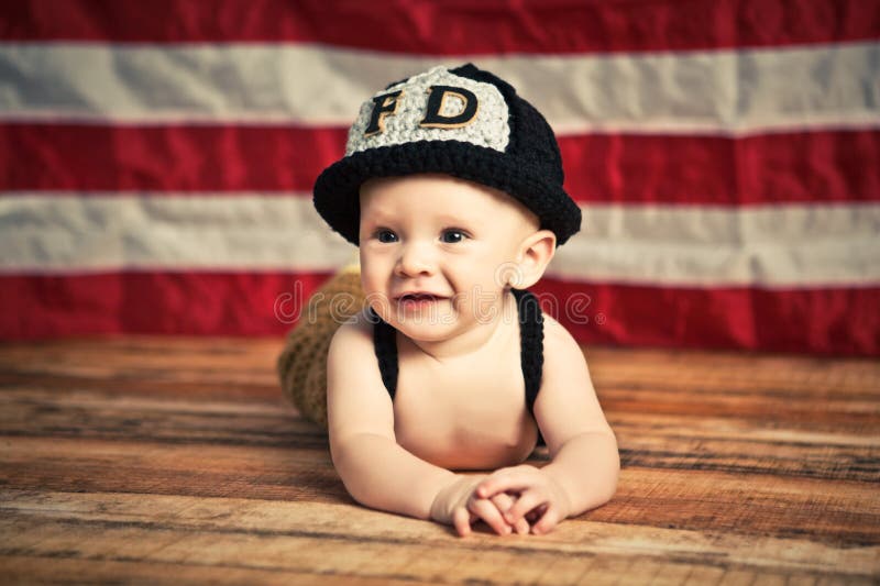 Sapeur Pompier De Bebe Photo Stock Image Du Americain