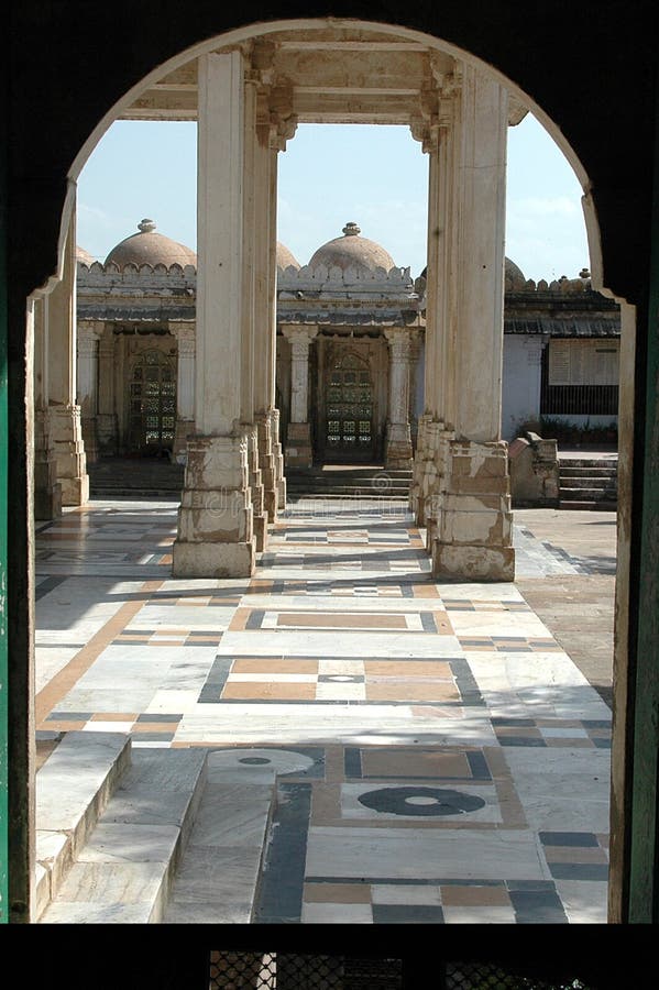 Sarkhej Roja, Ahmedabad, Indien lizenzfreie stockbilder Sarkhej Roja, Ahmedabad, Indien lizenzfreie stockbilder