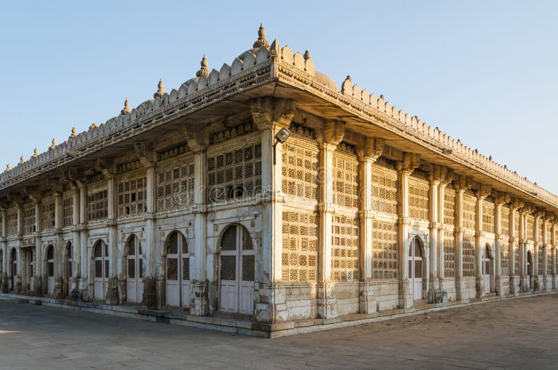 Sarkhej Roza meczet w Ahmedabad, Gujarat zdjęcie stock Sarkhej Roza meczet w Ahmedabad, Gujarat zdjęcie stock