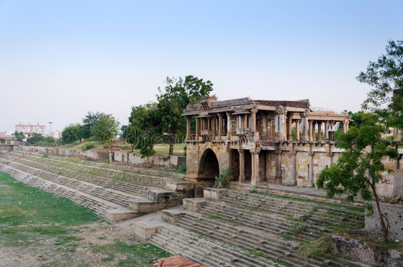 Sarkhej Roza Mosque in Ahmedabad, Gujarat Stock Photo - Image of