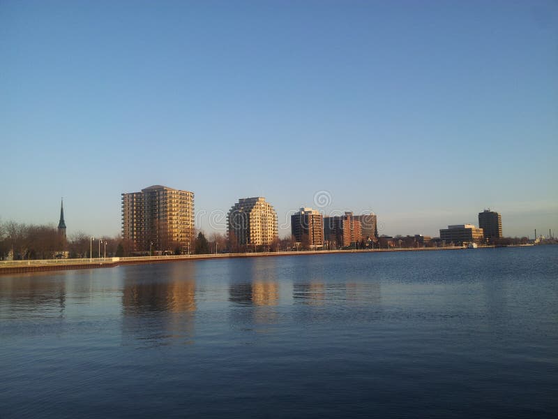 Sarnia, Ontario Population Sign on Highway 402 Stock Image Image of