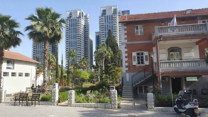 Saronaneibourhood in centrum stedelijk Tel Aviv Israël royalty-vrije stock foto Saronaneibourhood in centrum stedelijk Tel Aviv Israël royalty-vrije stock foto