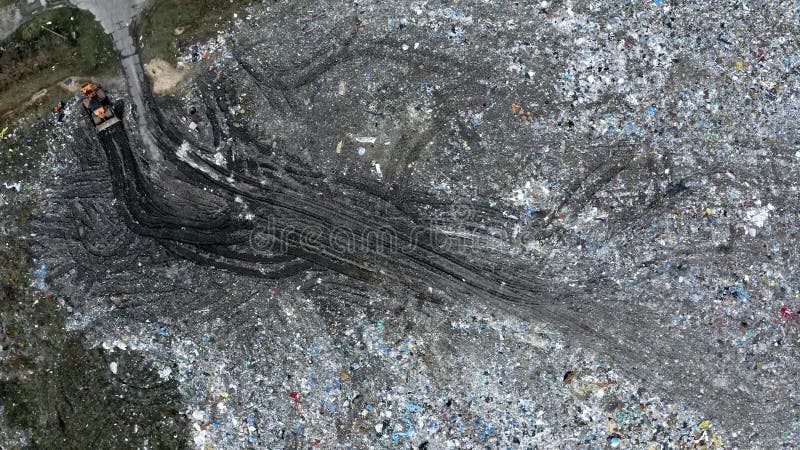 Satellietbeeld van open stevig afvalstortplaats, Verontreiniging van afval