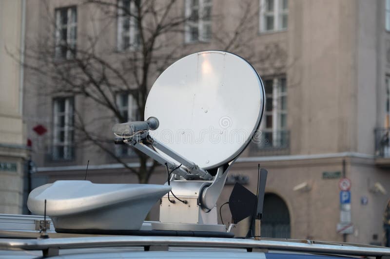 206 News Van Satellite Dish Stock Photos Free & RoyaltyFree Stock