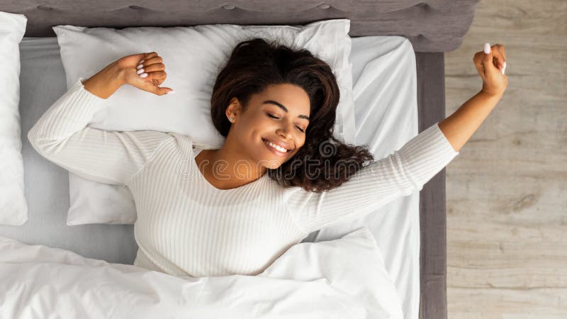 Sexy woman in bed Stock Photo by ©4pmphoto@gmail.com 180596044