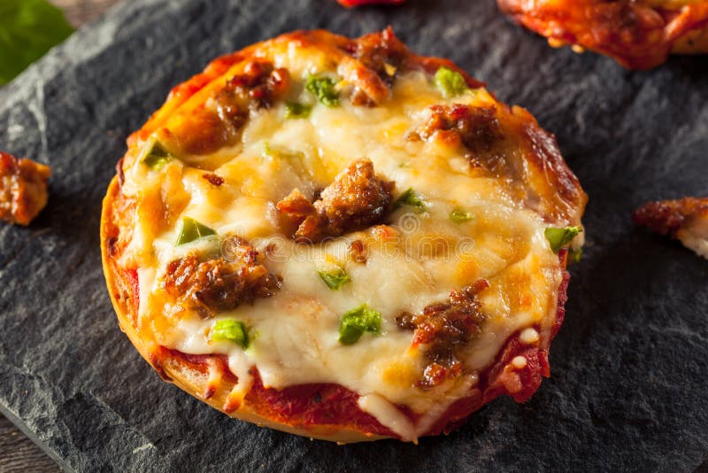 Sausage and Pepper Pizza Bagels Stock Image Image of garlic, cooked