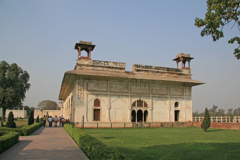 The Sawan and Bhadon pavilions mandap are two almost identical structures facing on opposite ends of the canal. They are carved out of white marble. A feature is a section of a wall with niches. Originally small oil lamps would be lit and placed in these niches at night, or vases with golden flowers be placed during the day. The water from the channel would cascade over it, creating the impression of a golden curtain. The names Sawan and Bhadon are the two rainy months in the Hindu calendar during the monsoon. It is not clear however which pavilion carries which name. The Sawan and Bhadon pavilions mandap are two almost identical structures facing on opposite ends of the canal. They are carved out of white marble. A feature is a section of a wall with niches. Originally small oil lamps would be lit and placed in these niches at night, or vases with golden flowers be placed during the day. The water from the channel would cascade over it, creating the impression of a golden curtain. The names Sawan and Bhadon are the two rainy months in the Hindu calendar during the monsoon. It is not clear however which pavilion carries which name.
