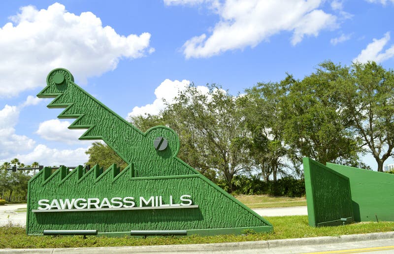 367 Sawgrass Mills Stock Photos, High-Res Pictures, and Images - Getty  Images