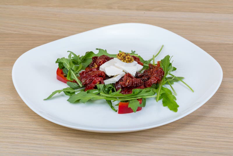 Sałatka z wysuszonym pomidorem fotografia stock