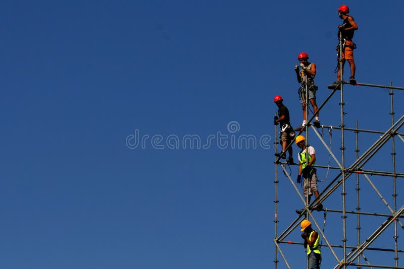 SCAFFOLDING WORKERS