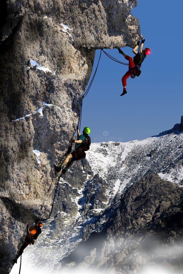 Scalata della montagna alta Scalata della montagna alta