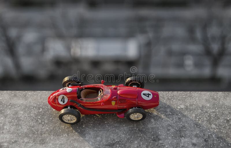 Scale model of classic car editorial photo. Image of elegance 70508246