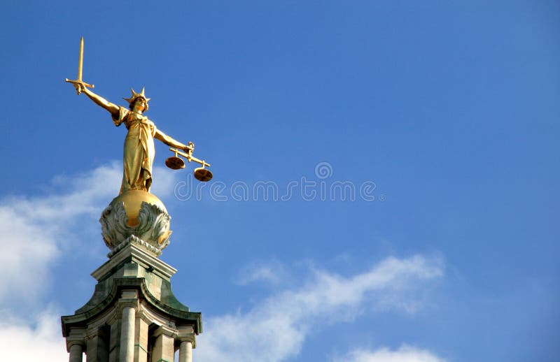 Waage Der Gerechtigkeit (Lady Of Justice) von der zentrale Strafgerichtshof liebevoll bekannt als Der Old Bailey, die bis 1902 war Newgate-Gefängnis ist das oberste Gericht für Strafsachen in England.