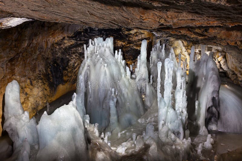 Scarisoara glaciär royaltyfri fotografi Scarisoara glaciär royaltyfri fotografi