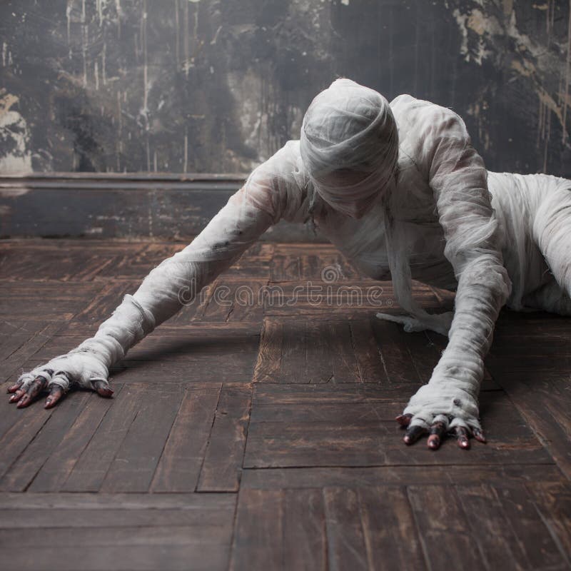 scary mummy creeps you girl bandage crawling floor halloween costume 158975979