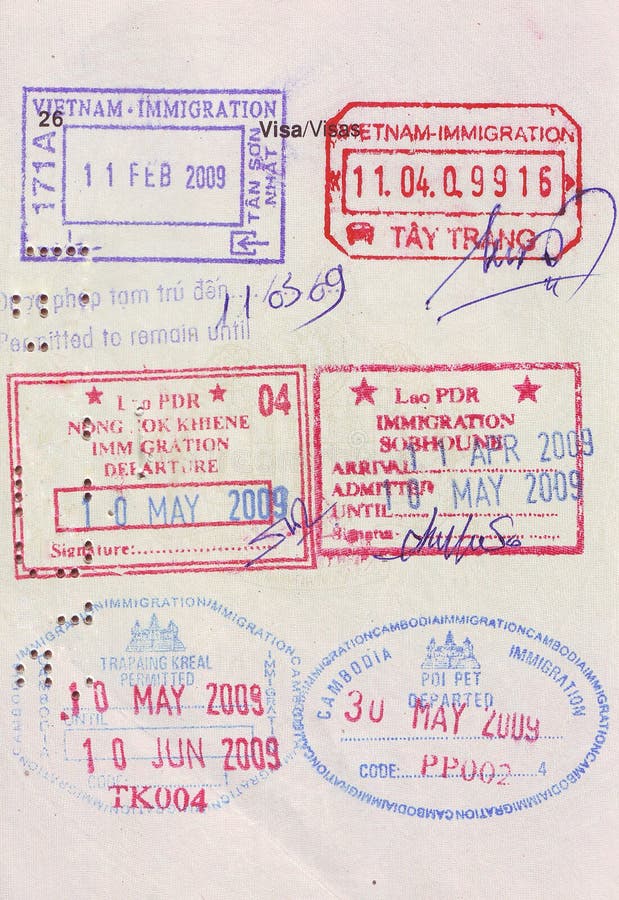 sceaux sur le passeport photographie stock libre de droits sceaux sur le passeport photographie stock libre de droits