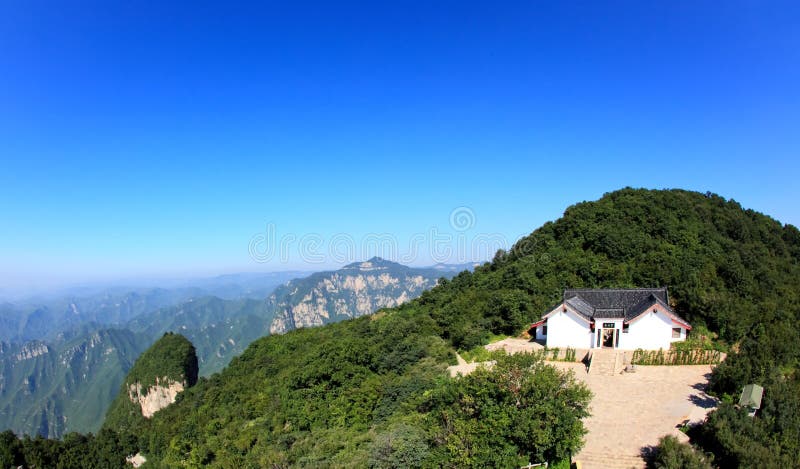 The scenery of Yun-Tai Mountain